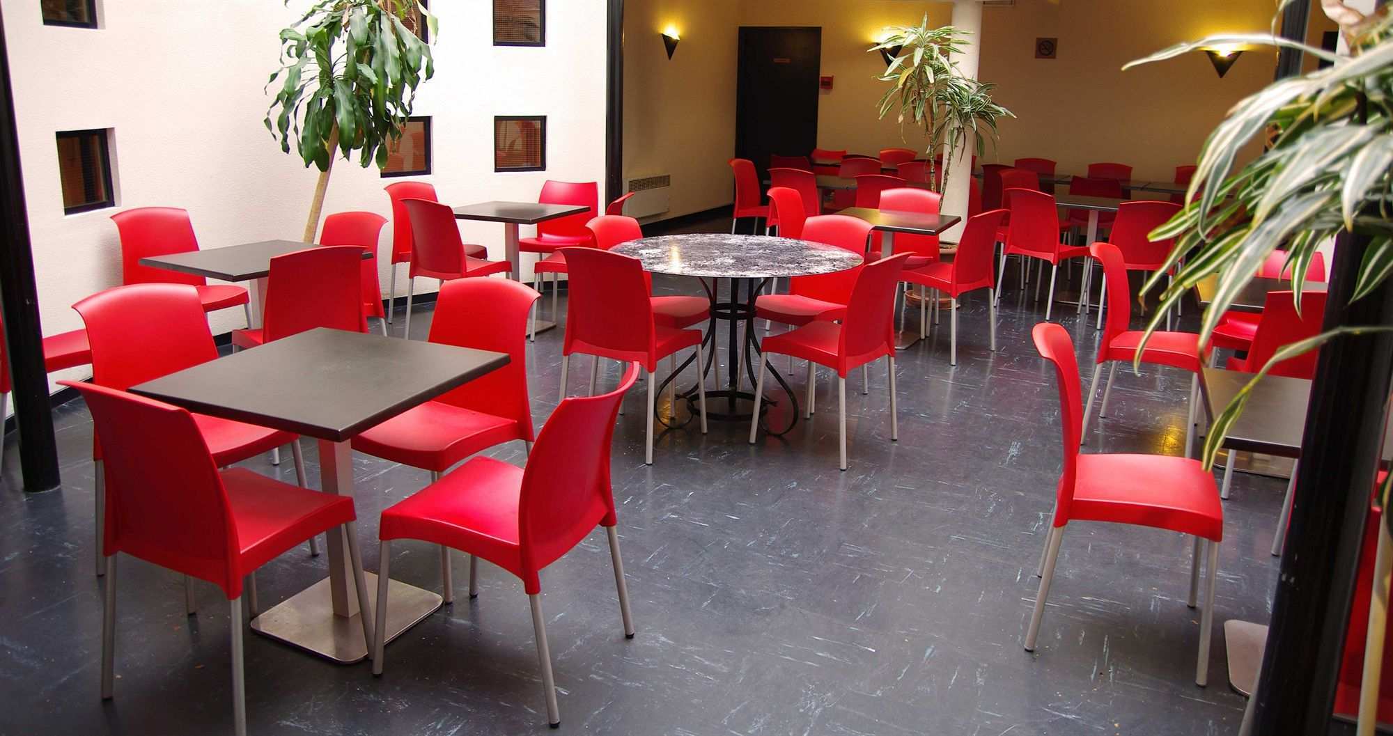 Appart hôtel Victoria Garden Centre 3*